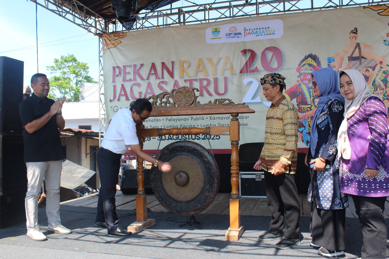 Pekan Raya Jagasatru 2025: Sejarah Baru Dimulai, Semangat Kebersamaan Menggelora
